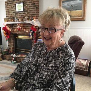 Meet your Posher, Joanne